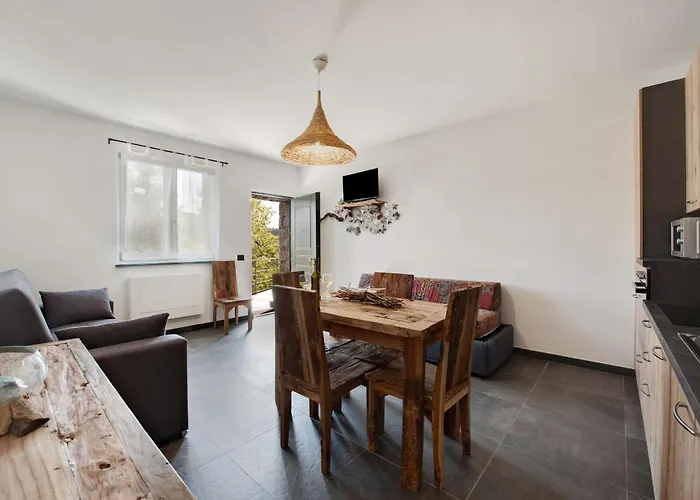 Appartement Lice - Coronata